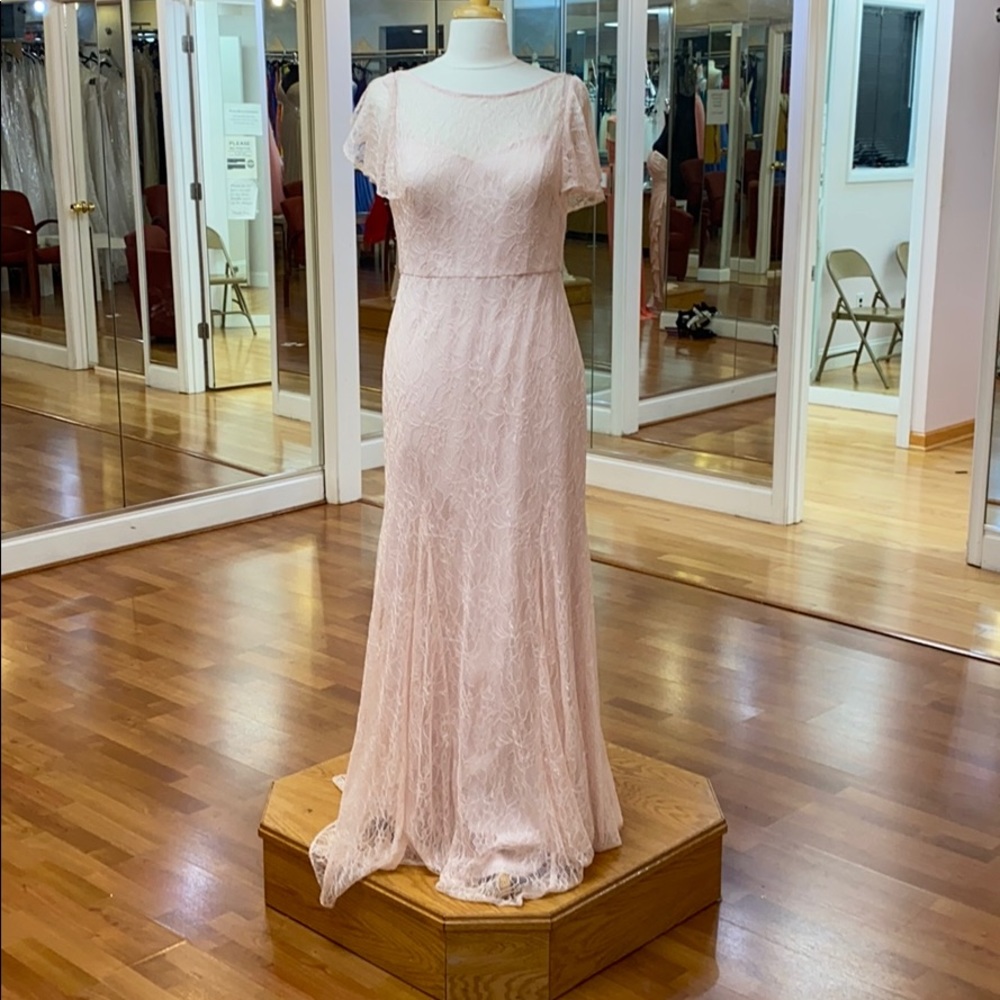 ✔️ blush bridesmaid dress
